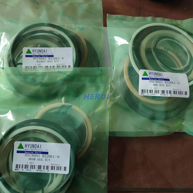 Hyundai Excavator R220LC-9 Boom Arm Bucket Cylinder Seal Kit 