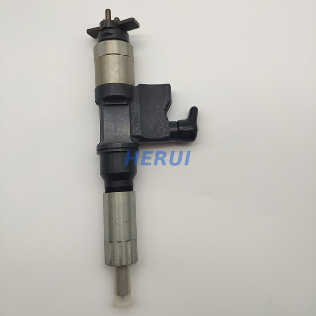 095000-8901 Diesel Engine 4HK1 6HK1 Fuel Injector 